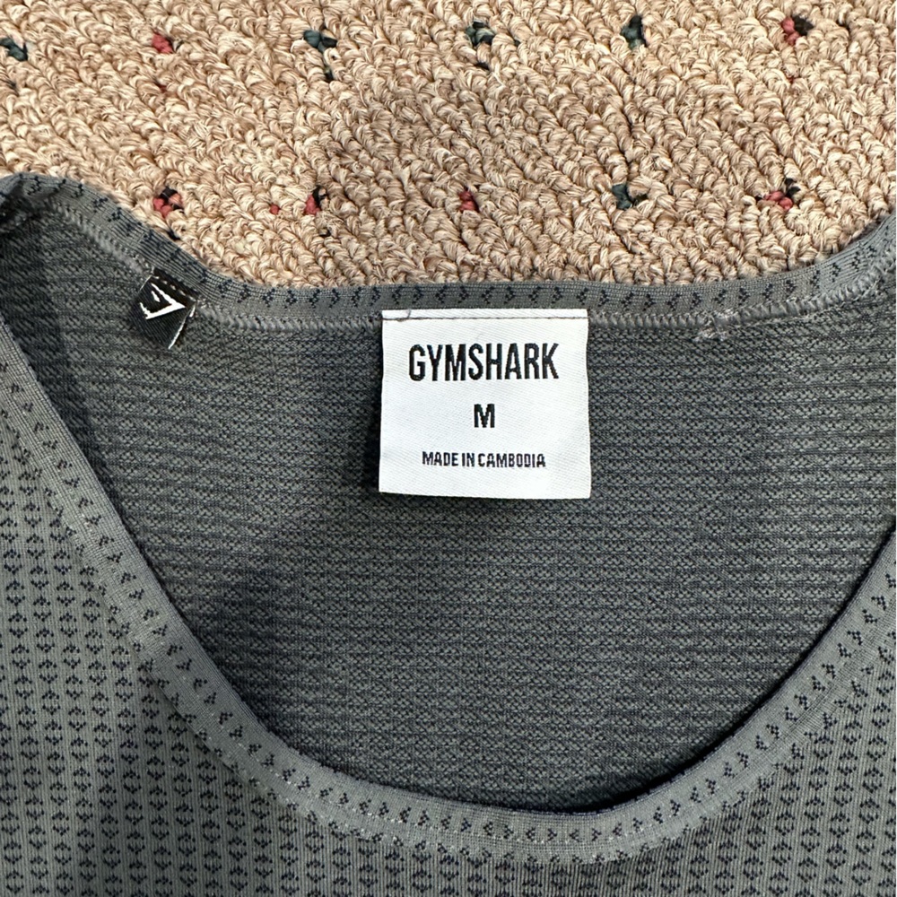 Gymshark Women's Short Sleeve Crop Tee - Picture 2 of 2